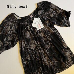 Small Lularoe Lily square neck peasant top, black tie-dye